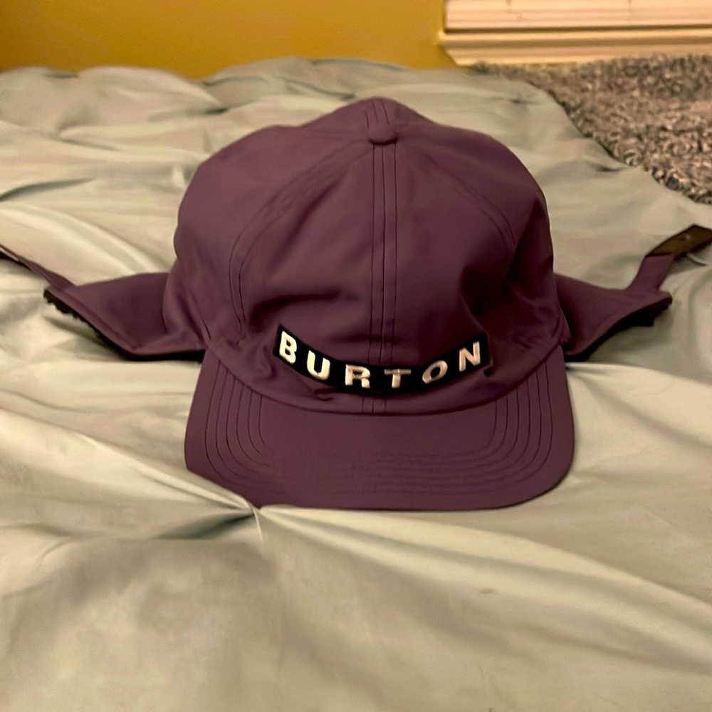 Burton Trapper Hat with inner Wool Lining and Straps
